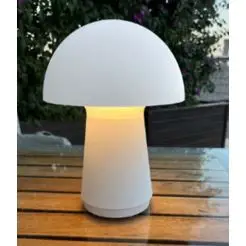VELI LINE Genopladelig bordlampe med touch  - hvid - 